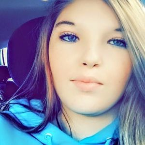 Meet your Posher, Katlynn